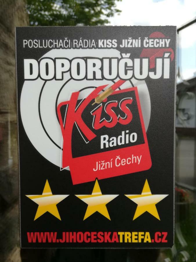 Penzion Kamenny Dvur ビンペルク エクステリア 写真
